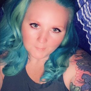 Meet your Posher, Mandy